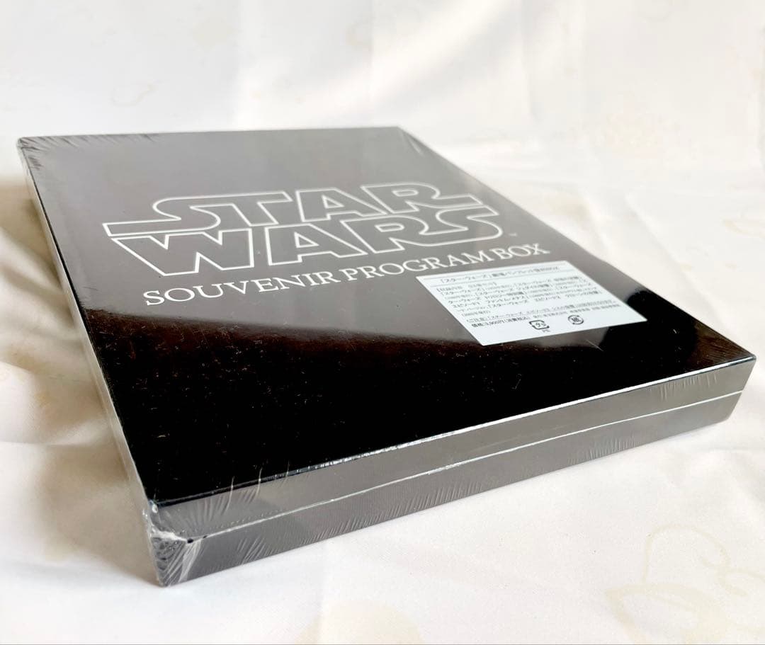 ★新品完全未開封!!★スターウォーズ劇場パンフレット復刻BOX