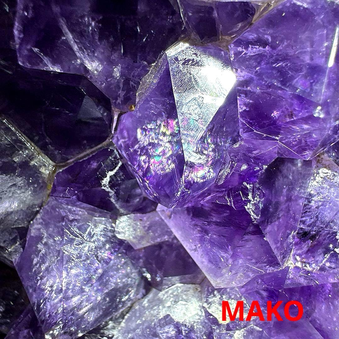 M1849☆アメジストクラスター1.8Kg☆ブラジル産☆天然石☆N51011-B