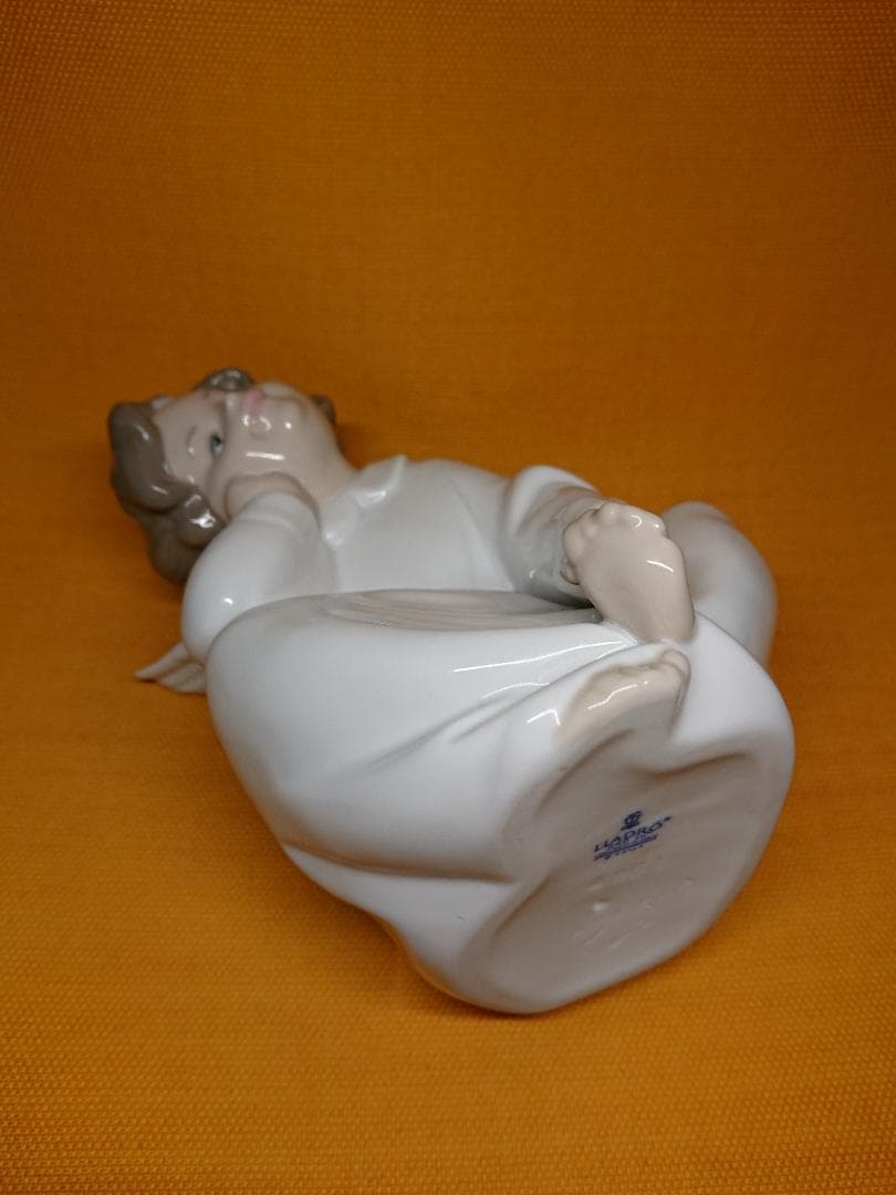 人形　天使　陶器　オブジェ　置物　インテリア　工芸品　美術品　A2552