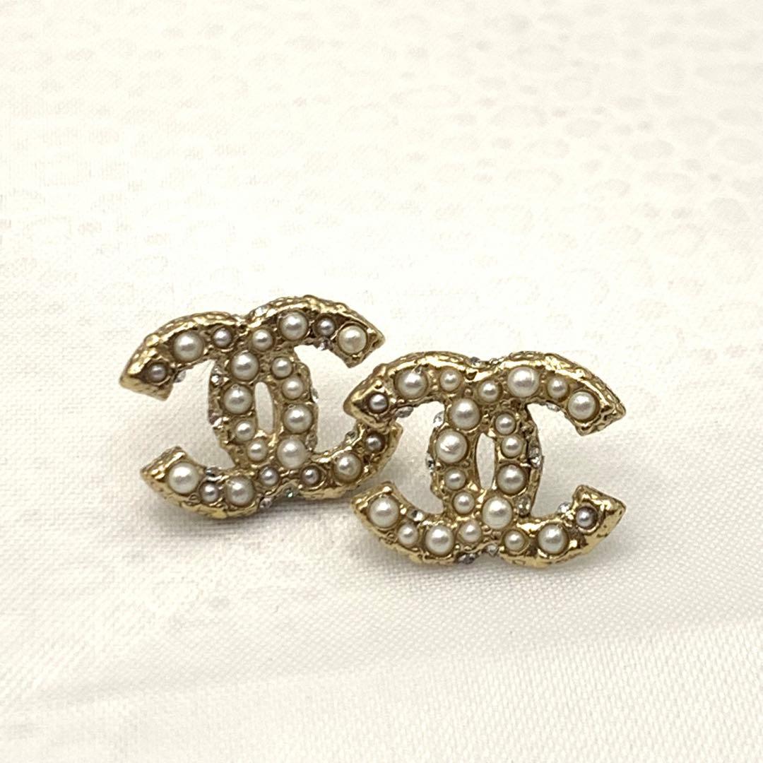 CHANEL シャネル　ココマーク　ピアス　刻印あり