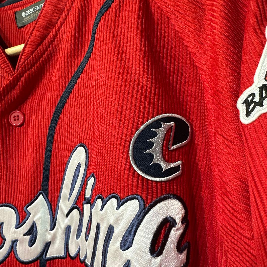 【デサント】広島カープ　鈴木誠也　ユニフォーム　キャプテンマーク　首位打者　O