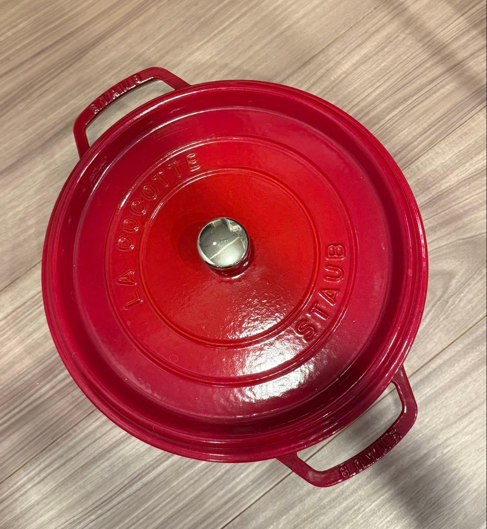 ストウブ　ピコ・ココット 28cm ラウンド　チェリーレッド　鋳鉄