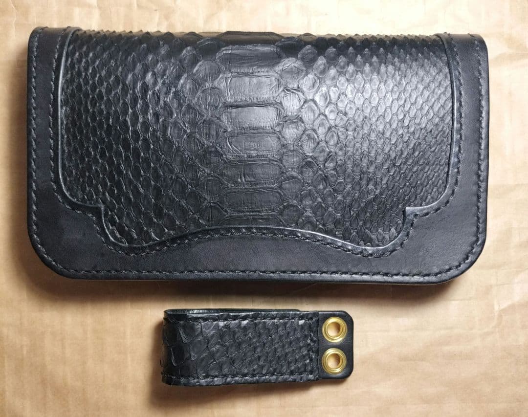 トラッカーウォレット 黒蛇