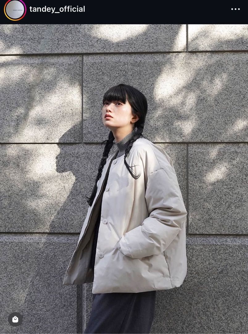 オローネ モノローグダウンコート 完売品 新品未使用 クリーム