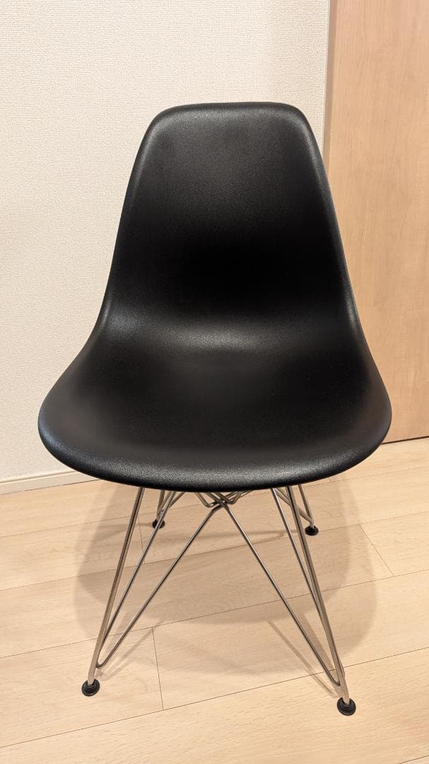 【Herman Miller】イームズ　プラスチックシェルチェア