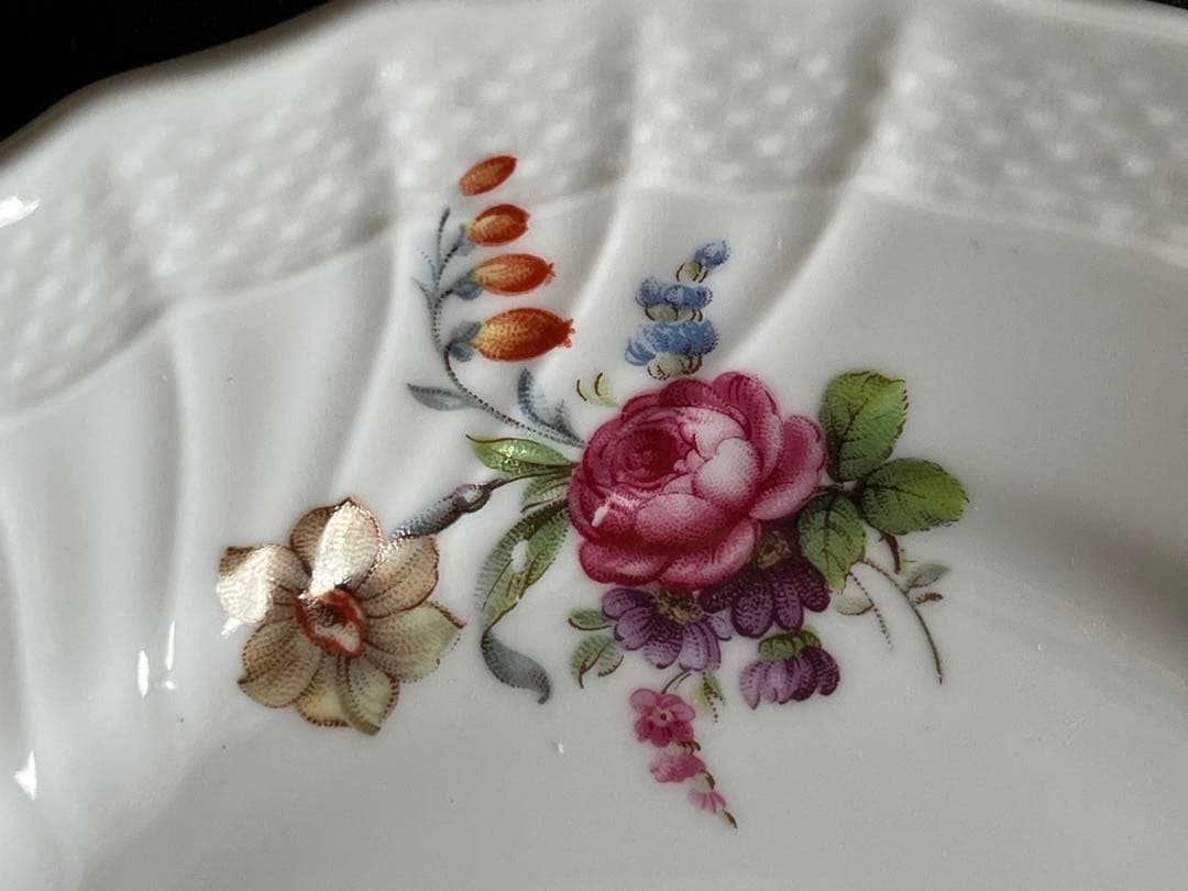 Aqua様：リチャードジノリ　サックスフラワー　ケーキプレート　17㎝