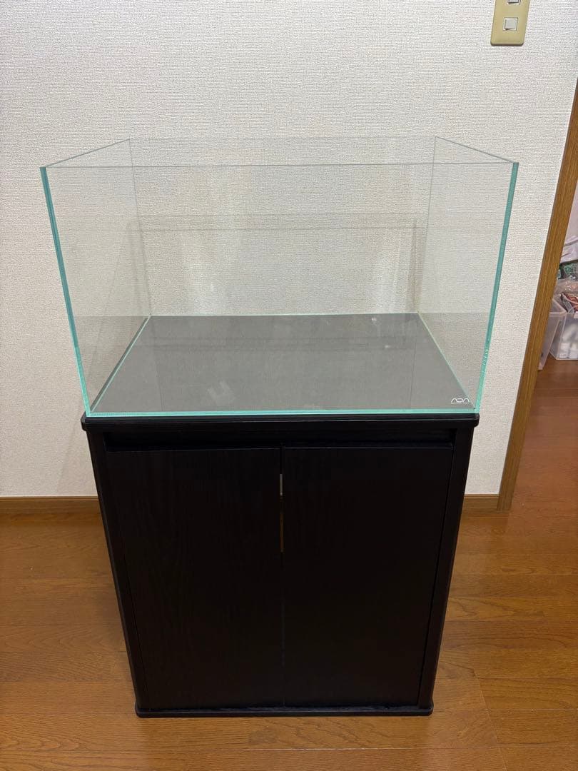 引取限定　ADA キューブガーデンW600×D450×H360 マット水槽台付き