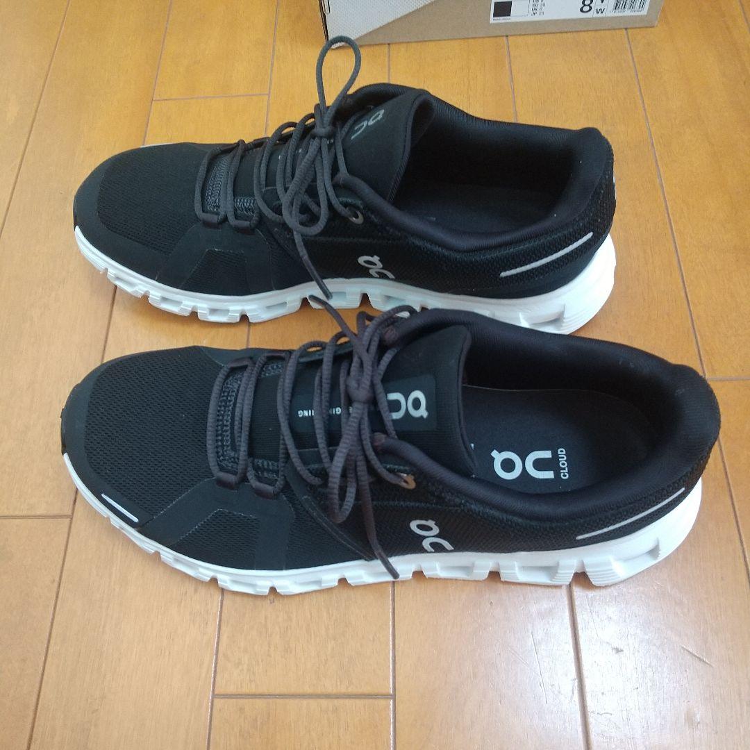 On Cloud6 スニーカー ブラックホワイト　レディース 25cm