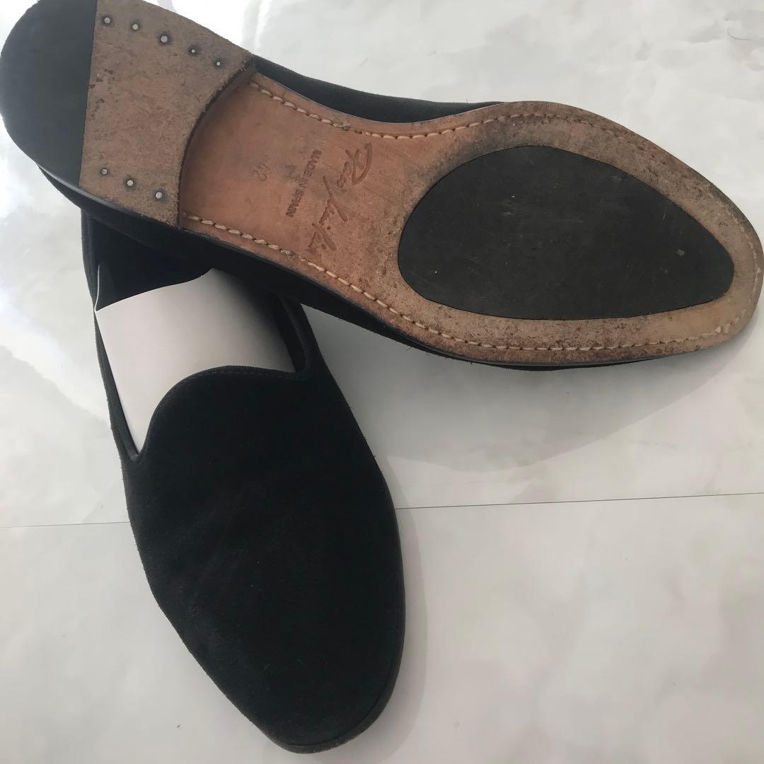 スペイン製　黒 スエード スリッポンシューズ