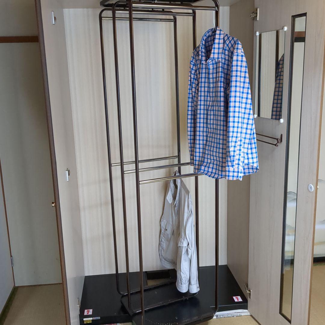 ワードロープ、回転式