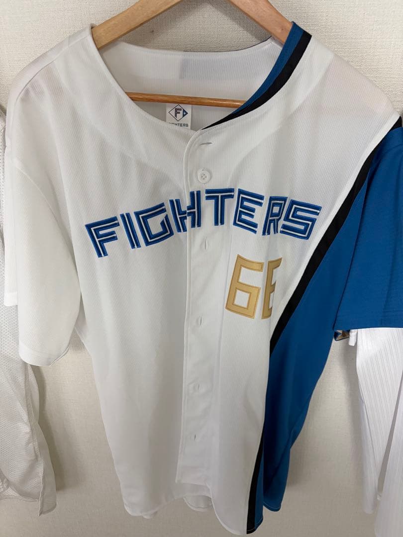 北海道日本ハムファイターズ ユニフォーム Lサイズ MANAMI 66番