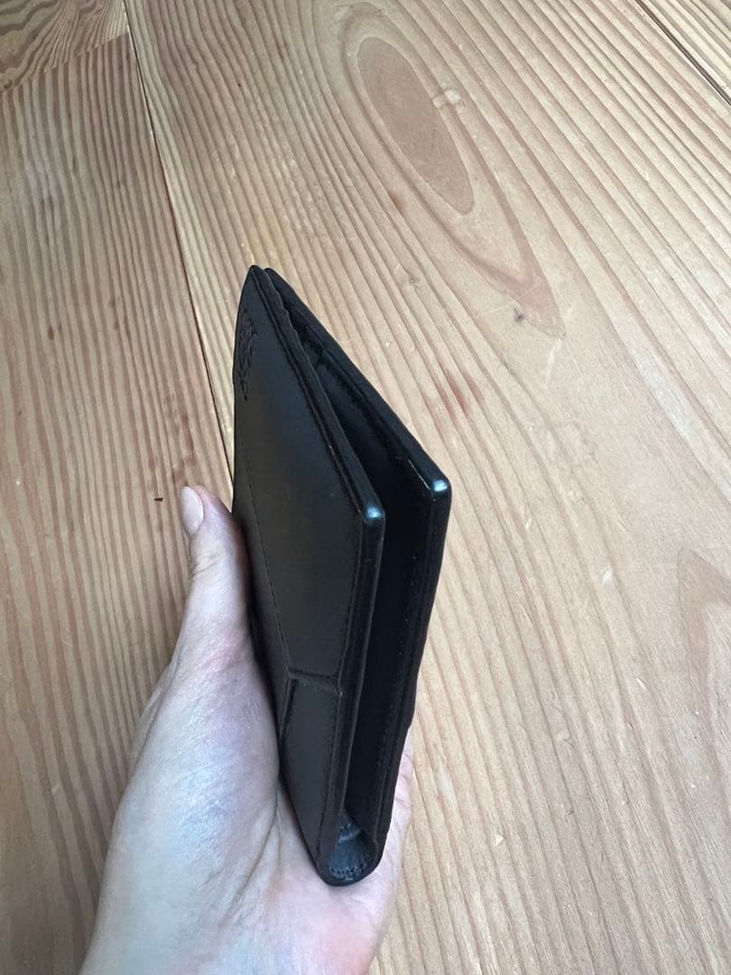 Loewe パズル バイフォールド ウォレット（クラシックカーフ）