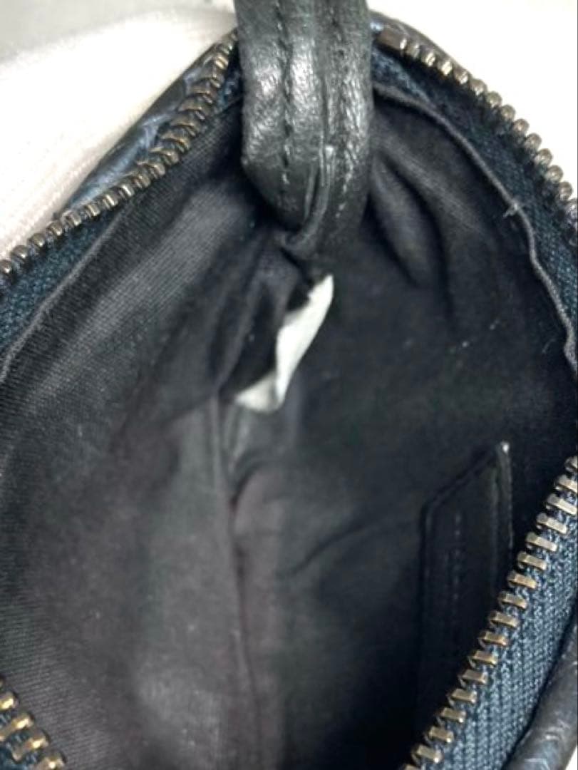 美品 ボッテガヴェネタ イントレチャート パテントレザー パイソン ケース