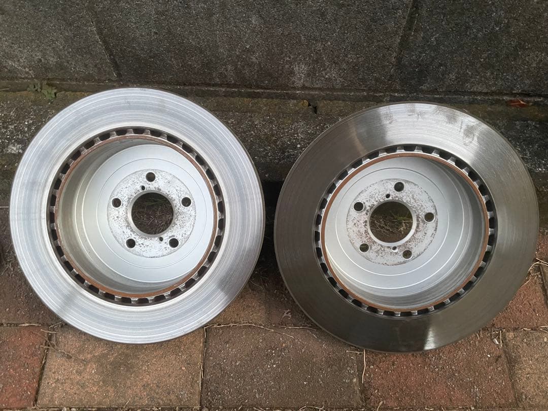 【もちょ】フォレスターインプレッサレガシィ等 リヤローター ブレンボ車用