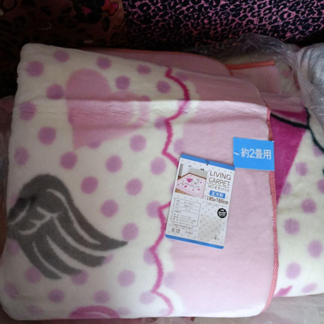 天使キティ　リビングカーペット約2畳用　エンジェルキティ　サンリオ