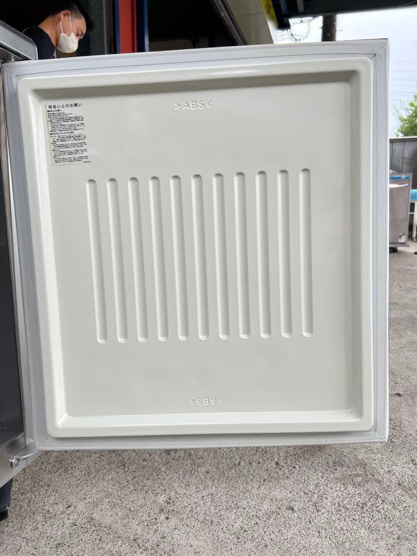 2017年 フクシマテーブル形冷凍庫 154L