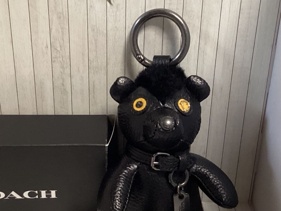 保存袋付き未使用美品コーチCOACH クマ型レザーキーホルダー貴重本物