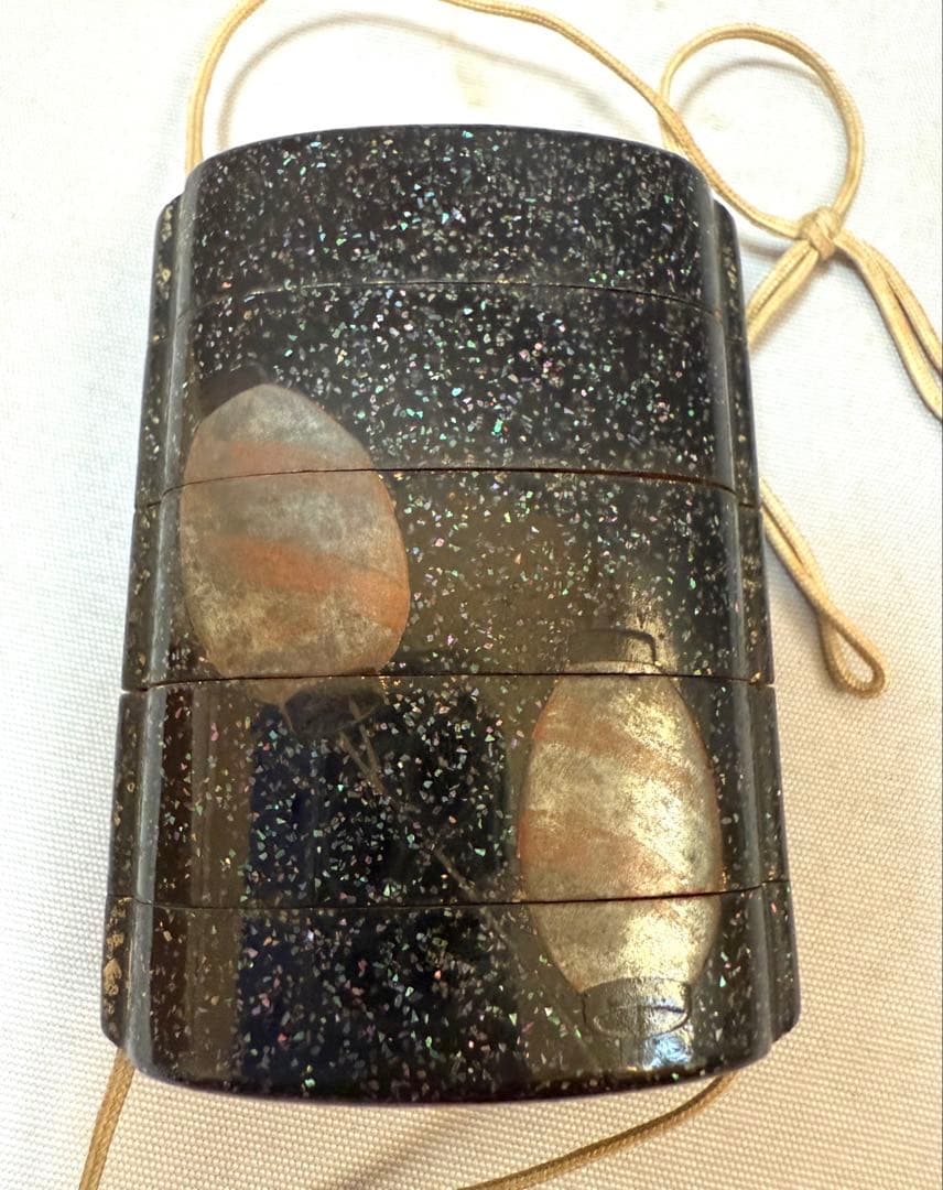 阿波踊り蒔絵　印籠