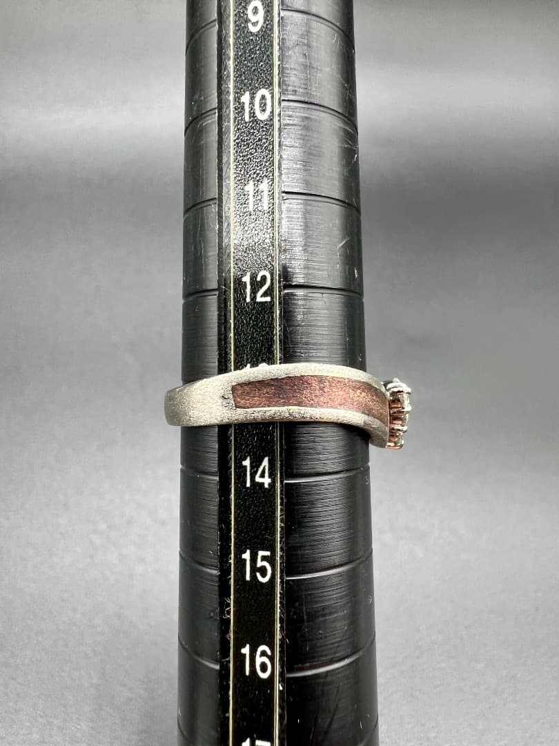 K18ホワイトゴールド ダイヤモンドリング　山崎裕見子・作