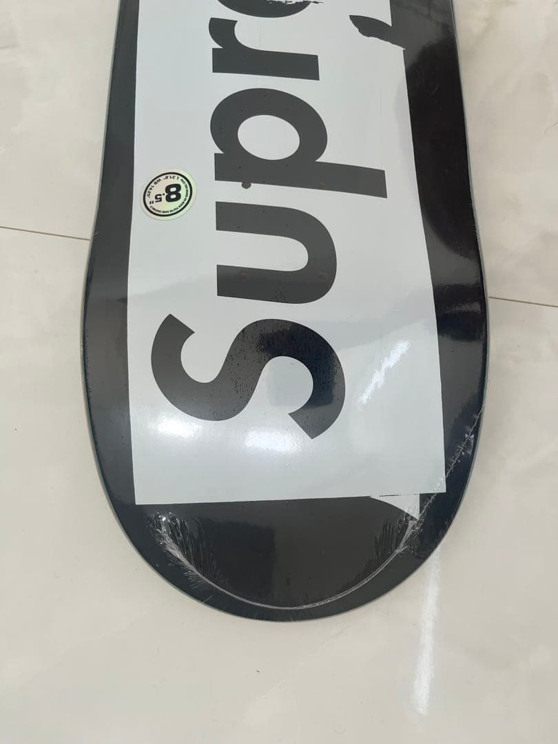 Supr HERO スケートボードデッキ
