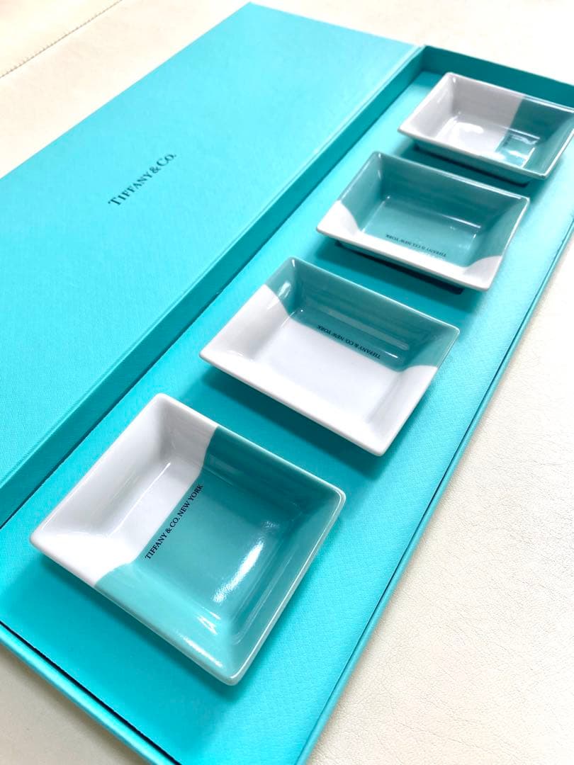 【1度のみ展示使用】Tiffany ティファニー　小皿セット　ミニトレイ