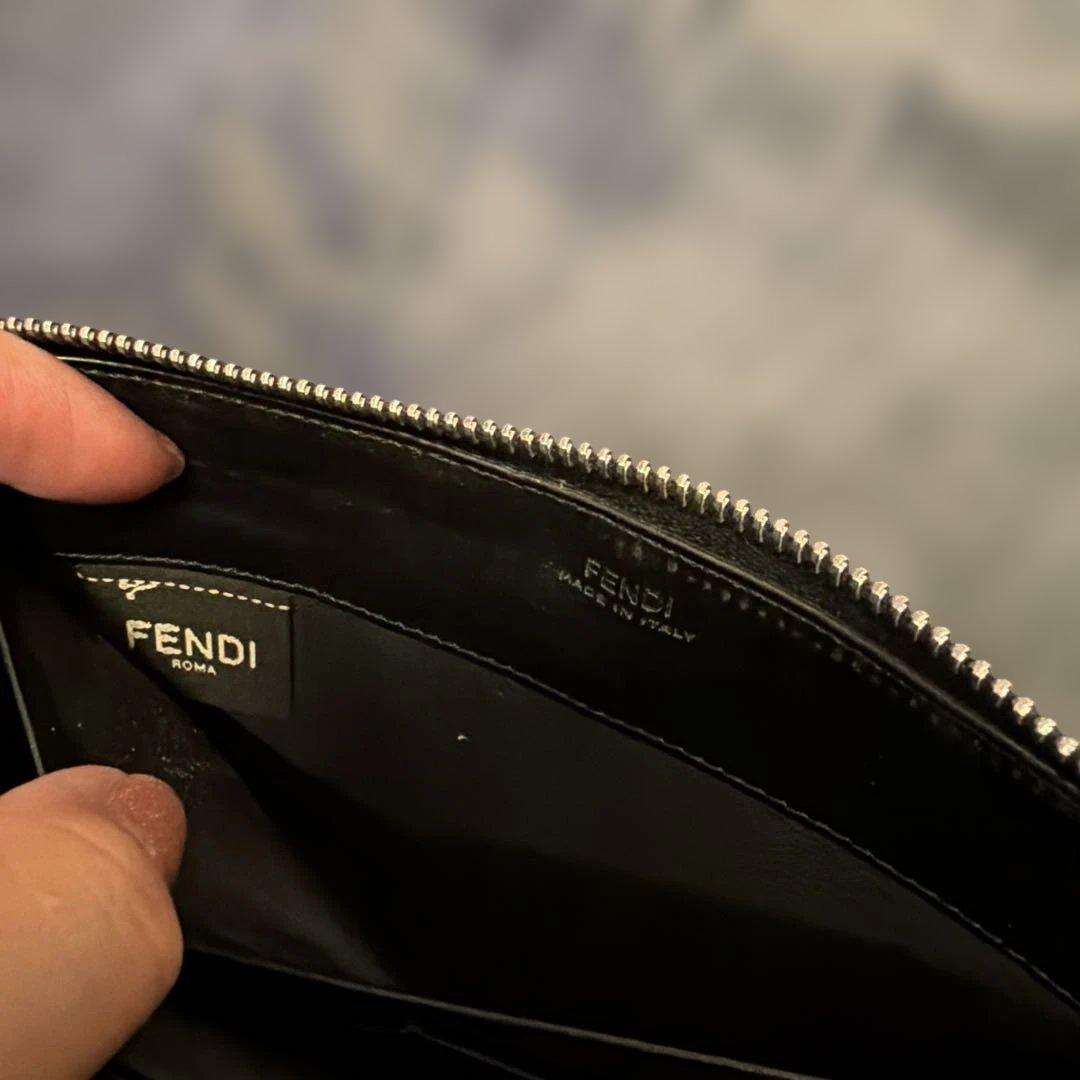 Fendi 長財布 ブラック/レッド