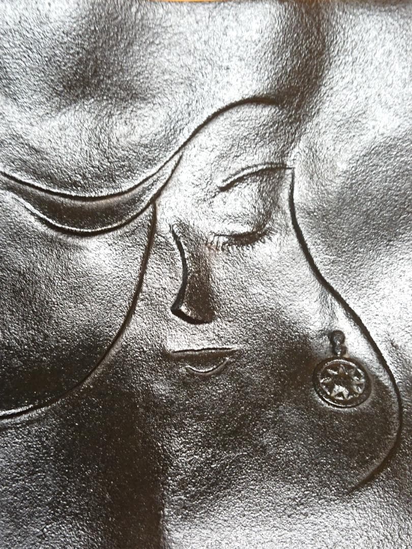 皿　金属　小物入れ　オブジェ　置物　インテリア　工芸品　美術品　A1659