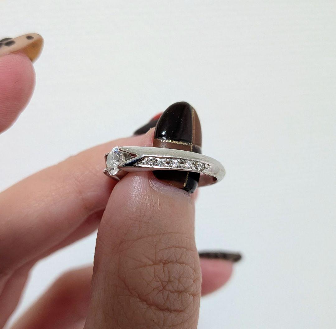 【0.3ctup 鑑定書付】ダイヤモンドリング Dカラー VVS2 6号