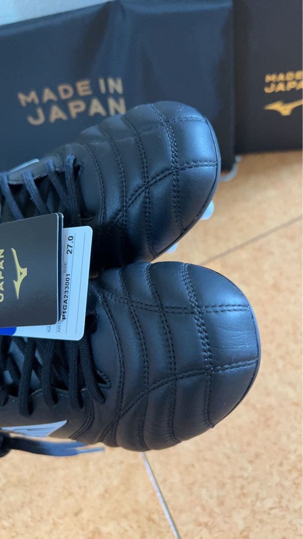 新品　モレリア　NEO4 サッカースパイク　ブラック　黒　ネオ4