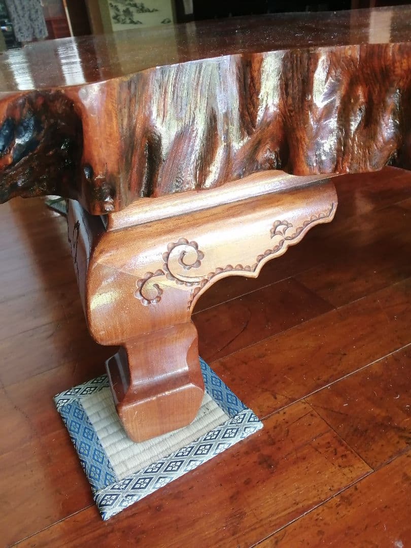 けやきテーブル