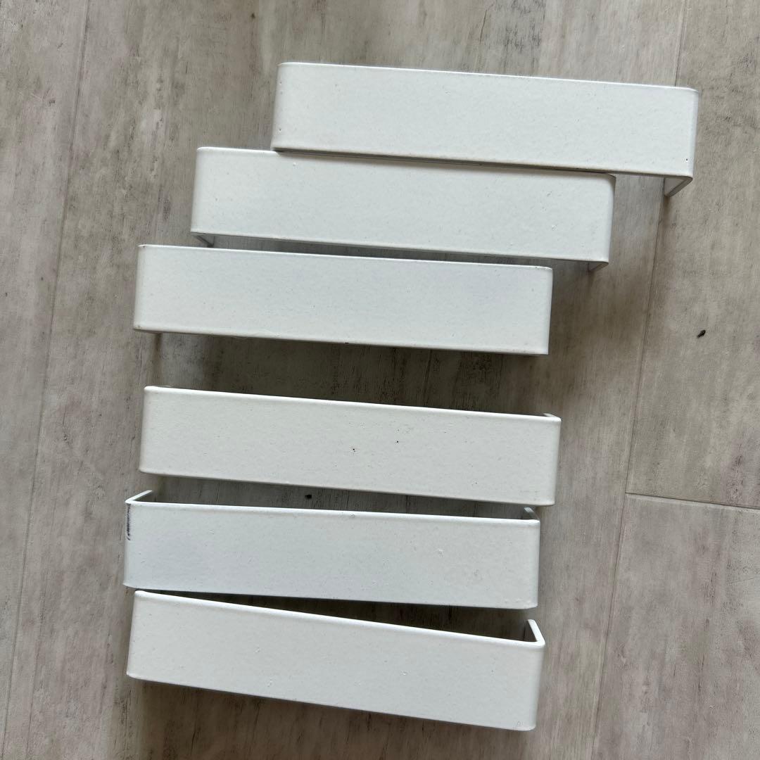 ①【２ヶ月使用】パレットベッド 8枚 すのこベッド 正方形