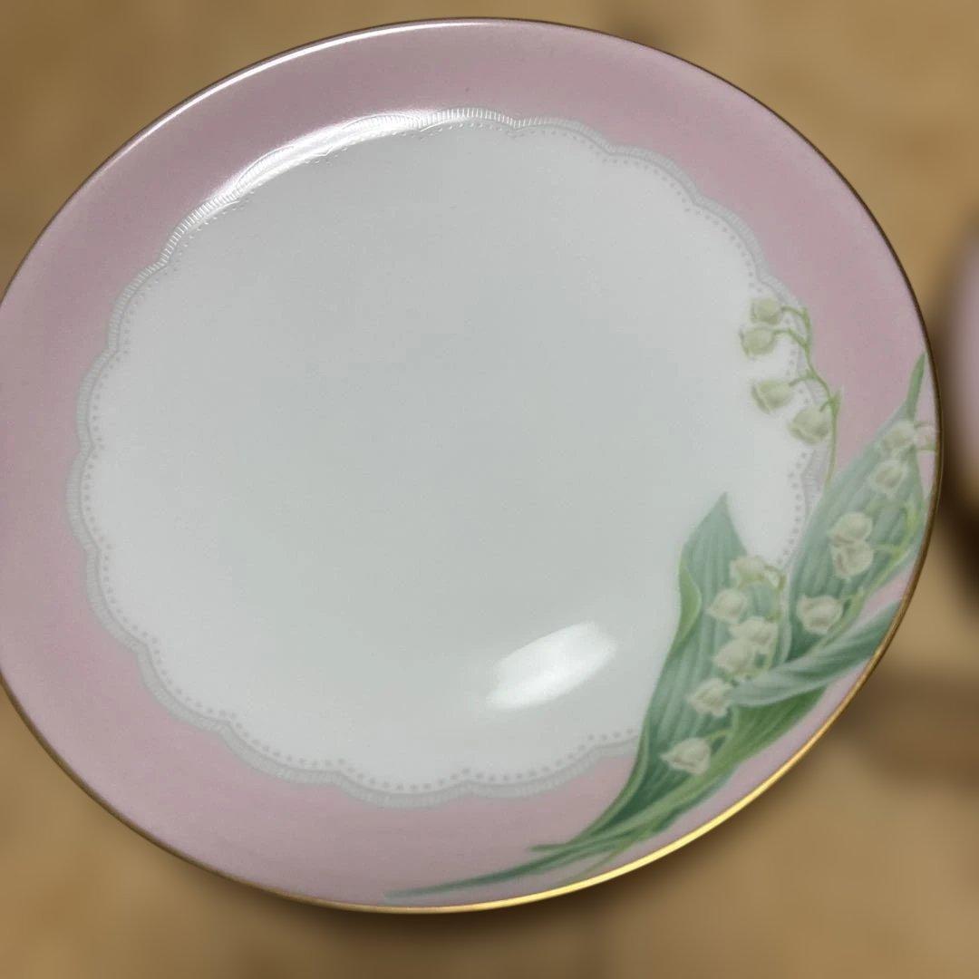 大倉陶園　白磁　鈴蘭　プレート　4枚