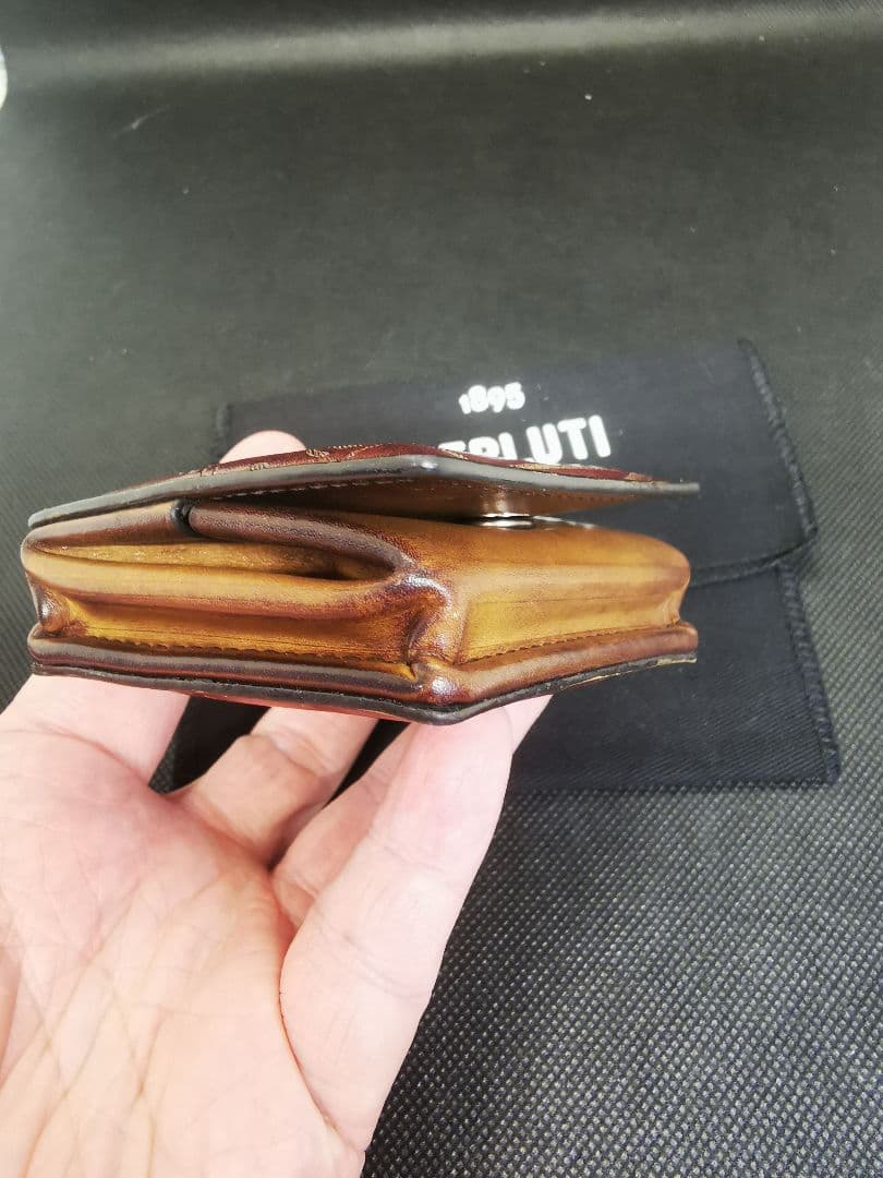 t1230tさん専用 ベルルッティ ケース KHAYA カヤ