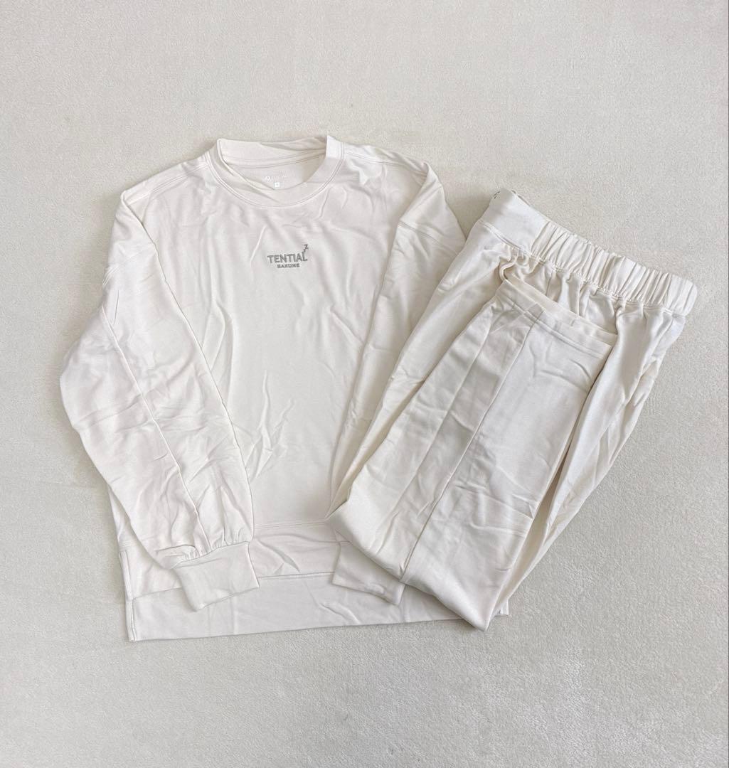 未使用TENTIAL BAKUNE リカバリーウェア　Ladies上下セットM