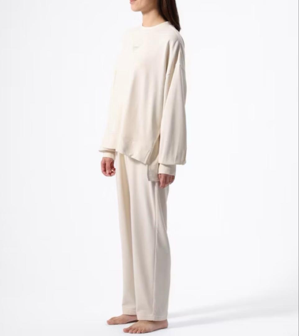 未使用TENTIAL BAKUNE リカバリーウェア　Ladies上下セットM