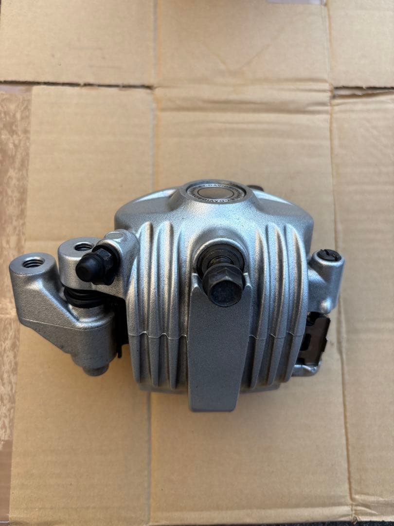 【純正】ハーレーダビッドソン ブレーキキャリパー　ブレーキマスター　セット売り