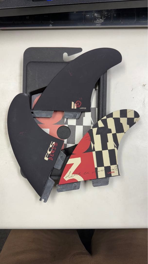 FCS2 エフシーエス デウストライフィン Lサイズ