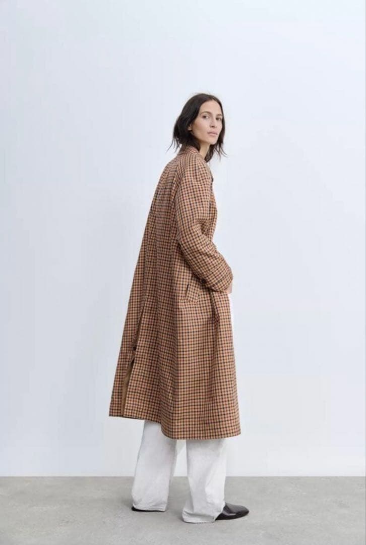 専用ZARAリバーシブルトレンチコートロング2025