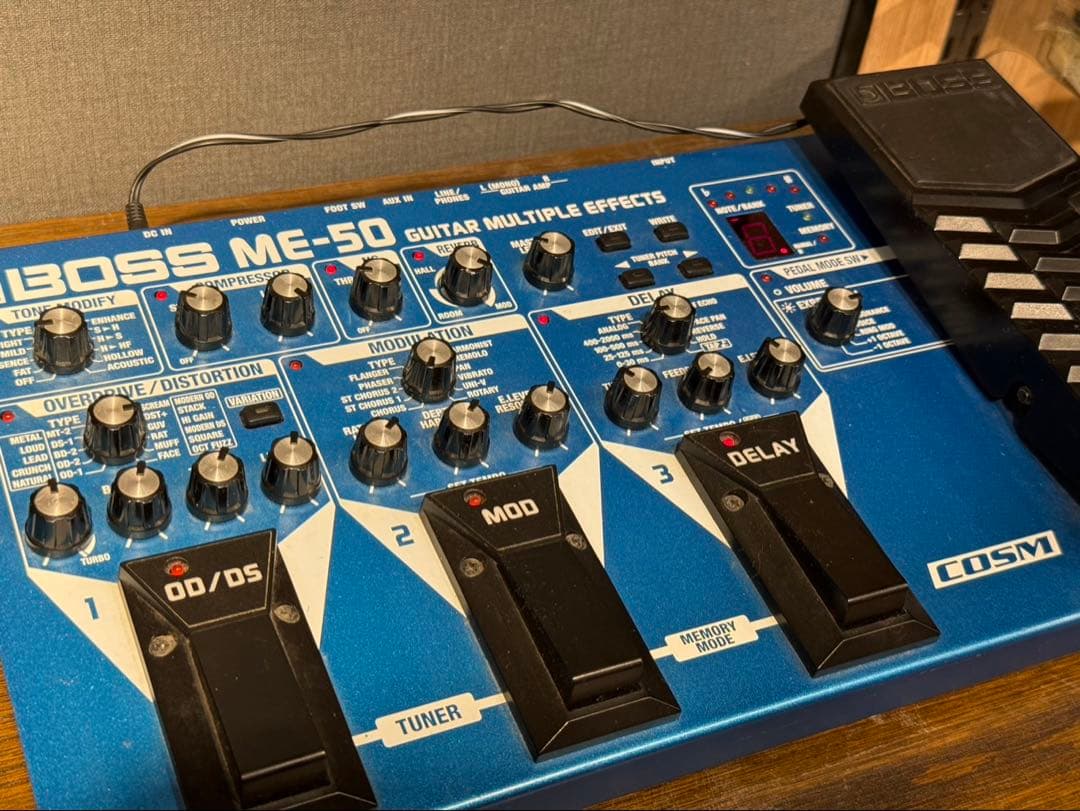 BOSS ME-50 ギターマルチエフェクター