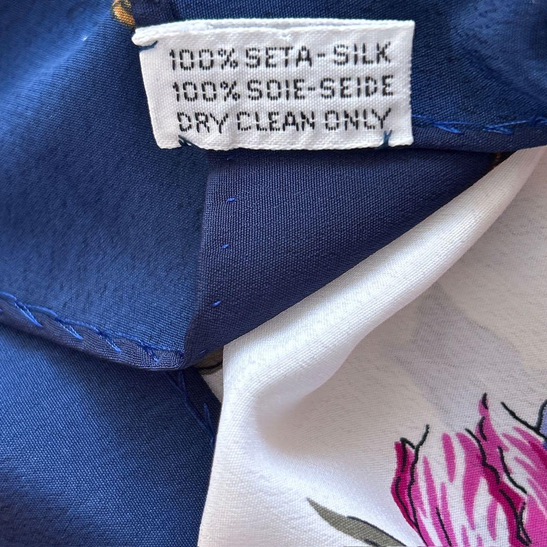 GUCCI グッチ 大判スカーフ 花柄 美品 シルク 85×87cm ネイビー