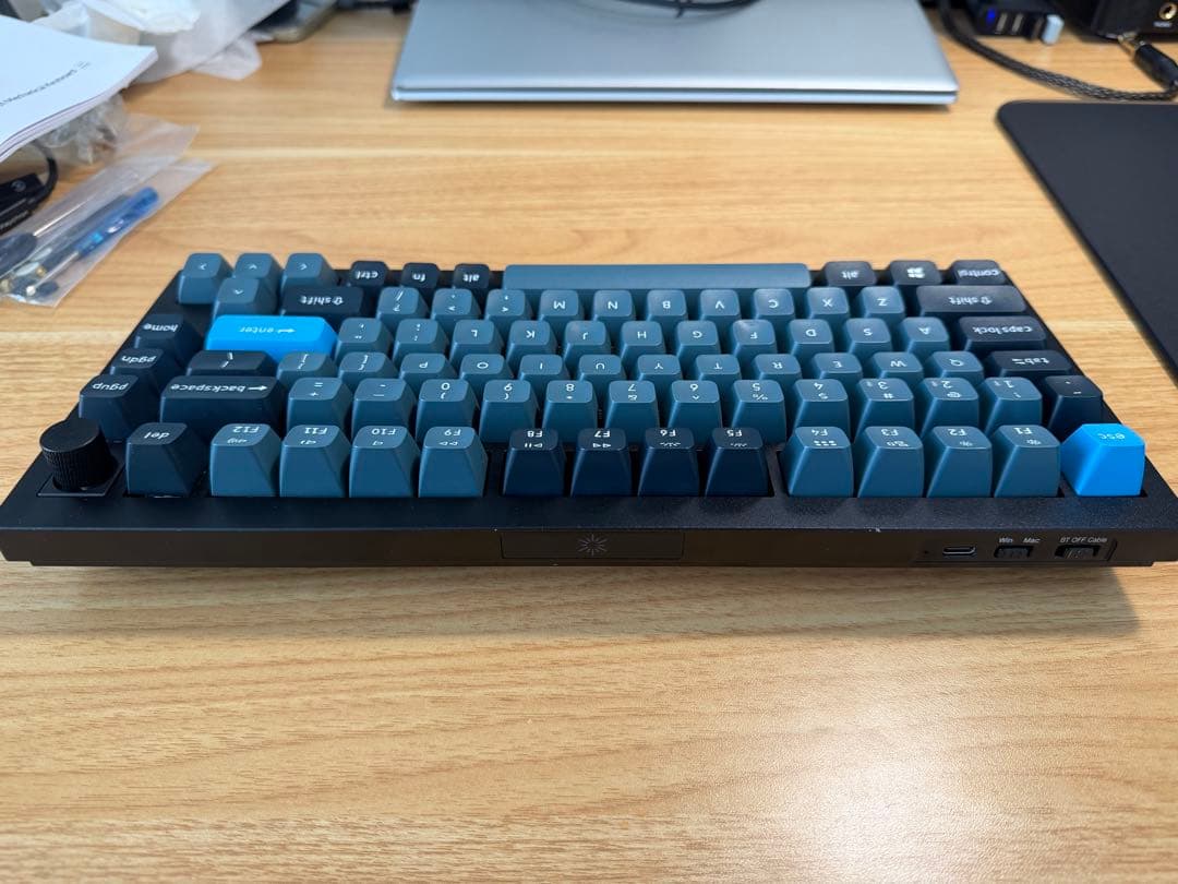 Keychron Q1 Pro US配列 Gateron Pro茶軸