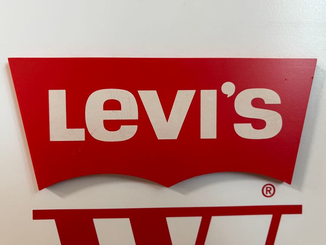 Levi's JEANS FOR WOMEN サイン