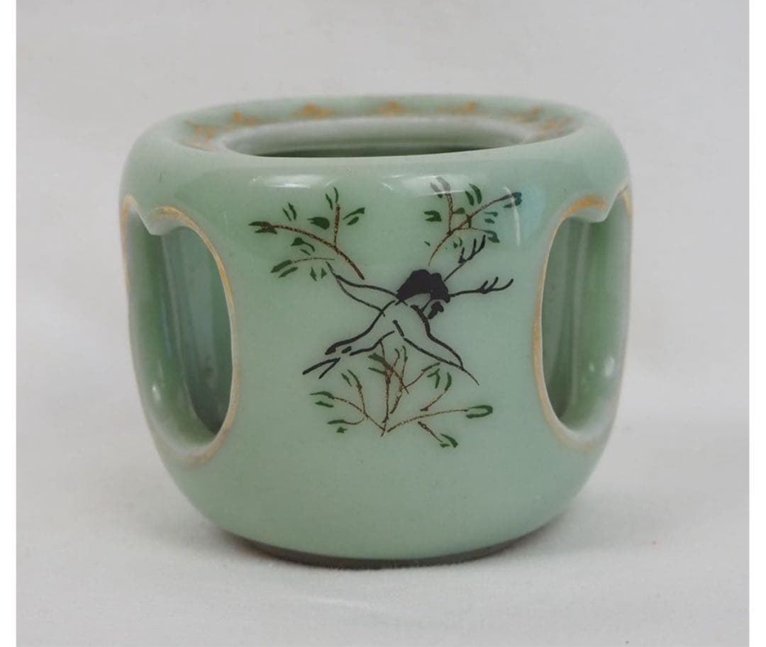 送料無料　明治時代　鶴文青磁蓋置　検/楽山紫砂九谷備前萩焼常滑宝生伊万里骨中