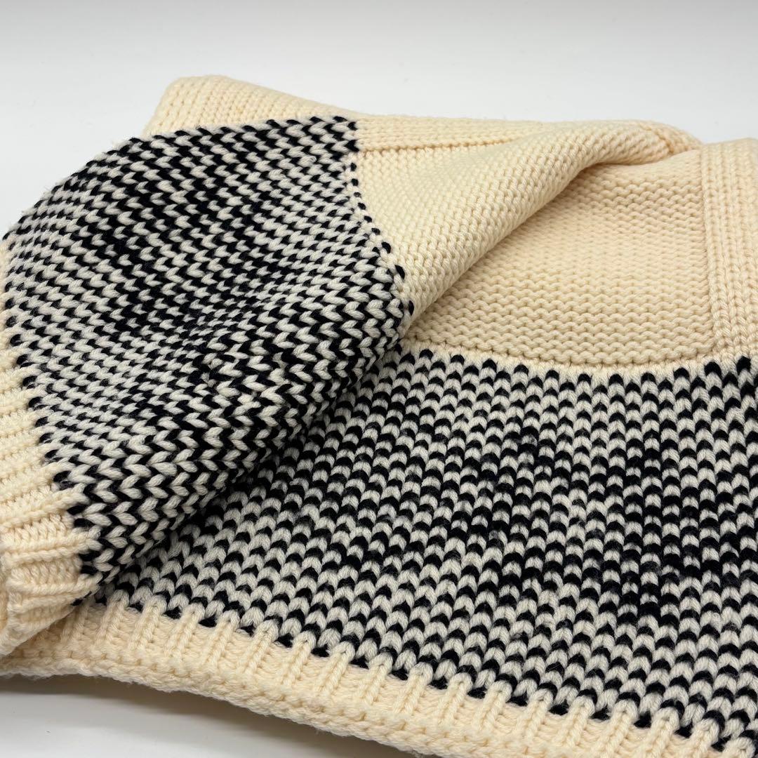 【lowkey】MONCLER モンクレール アイボリー 雪の結晶