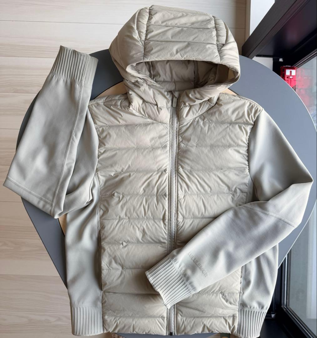 ルルレモン　Down&Around 700 ダウンフィル ジャケット　フード付き