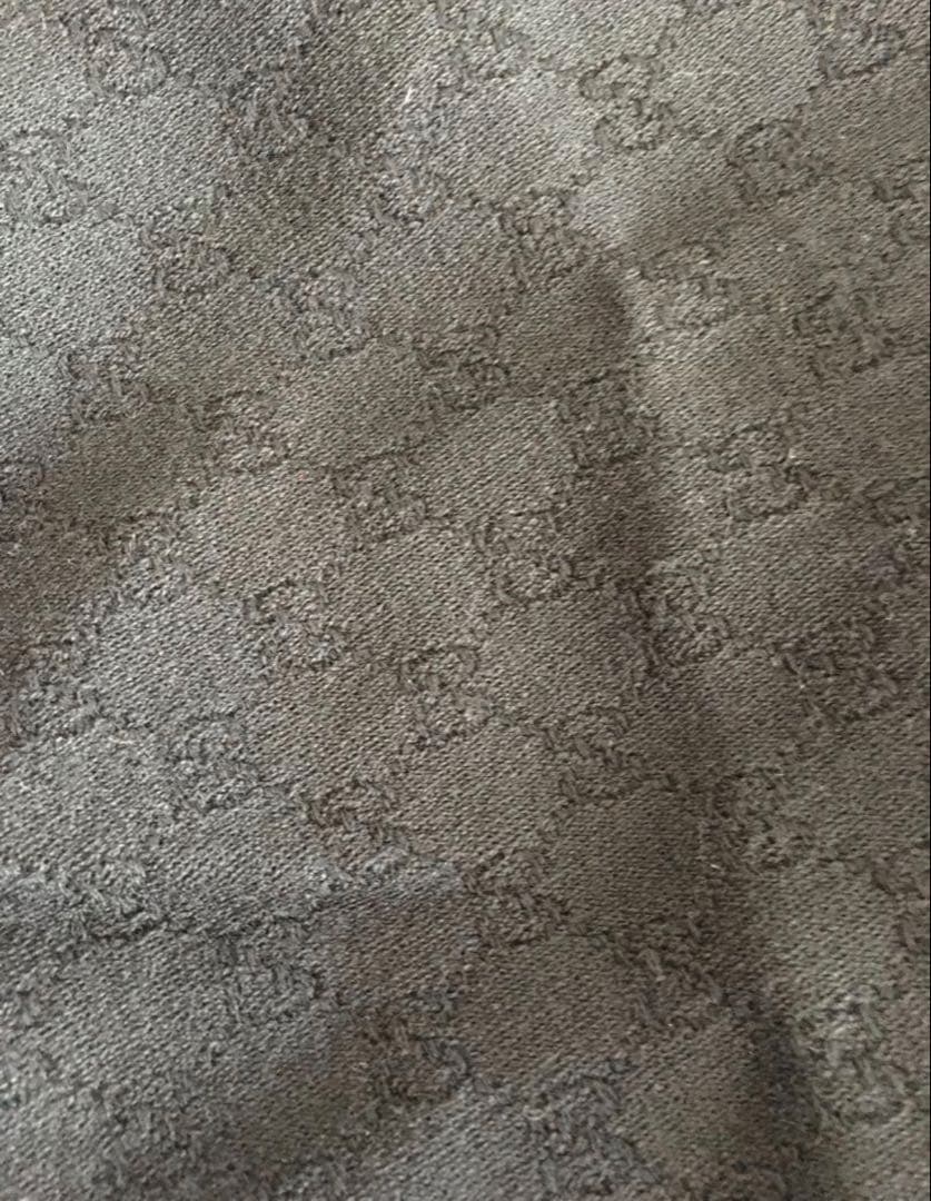 GUCCI 上品ブラックマフラー 美品