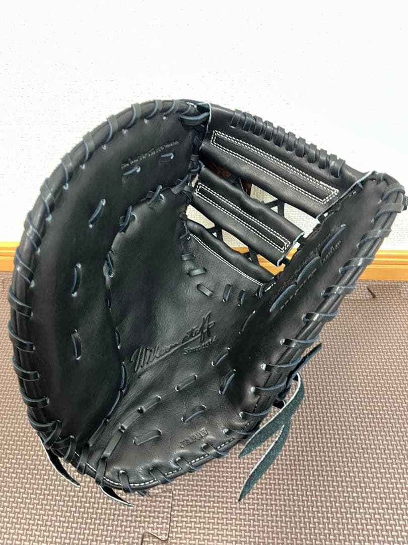 新品未使用　ウイルソン　Wilson 硬式　ファーストミット　左投げ