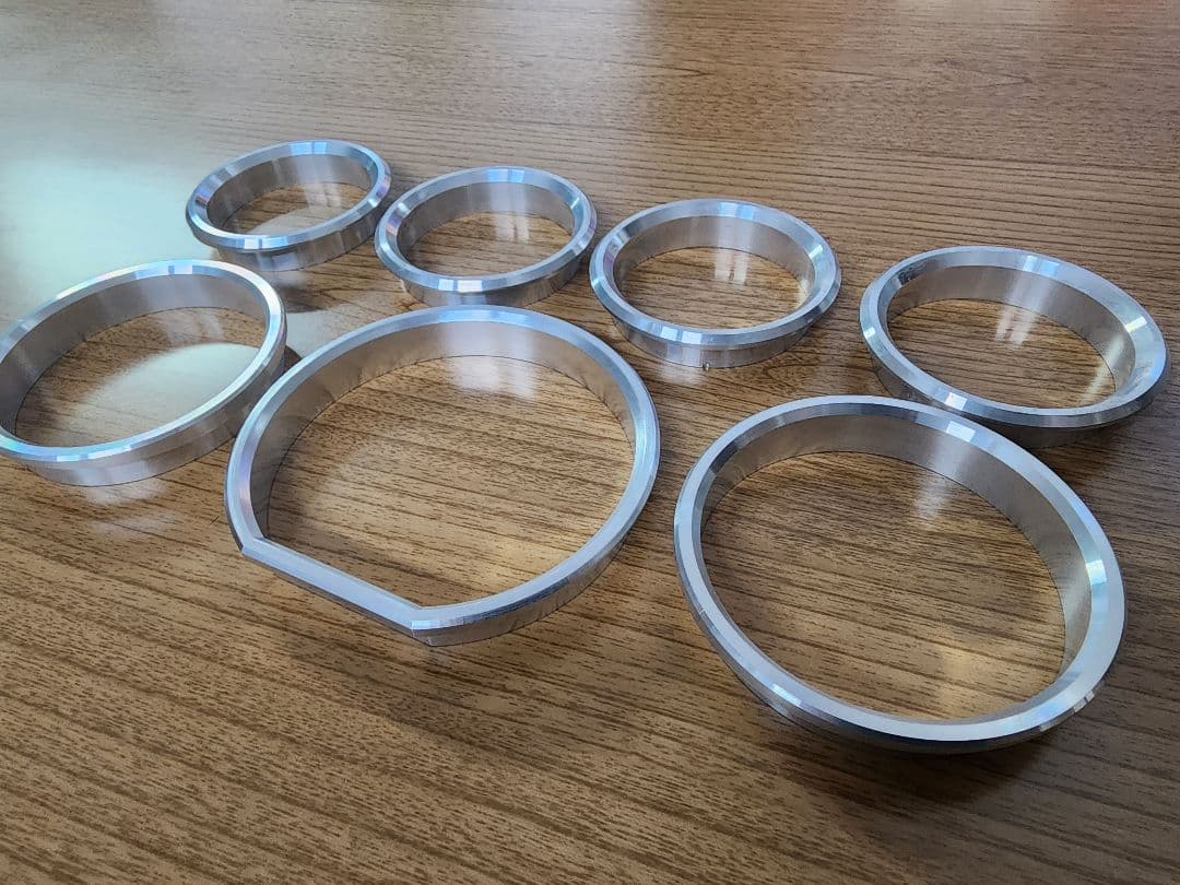 ジムニー　JA22　アルミ削り出し　メーターリングパネル　7個セット