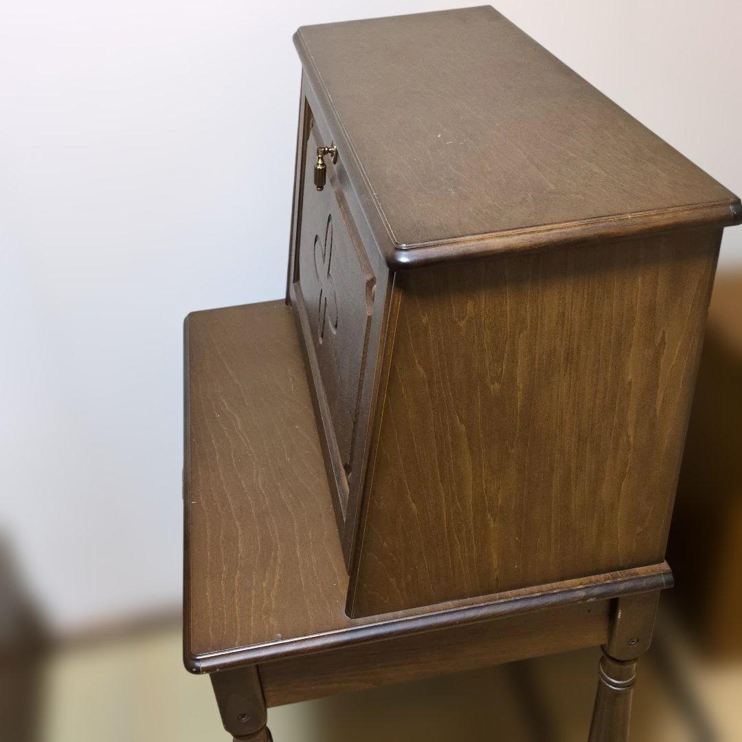 木製ブラウンデスク 引き出し付き 収納付ミニデスク。フリップトップ。