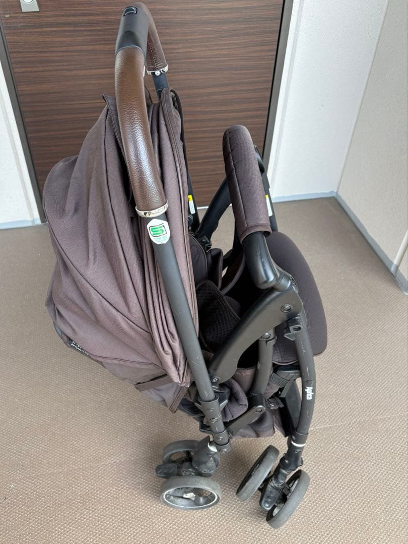 Aprica アップリカ ラクーナクッションフリー ブラック